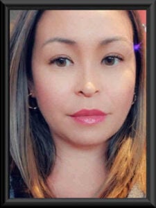 Lora Flores