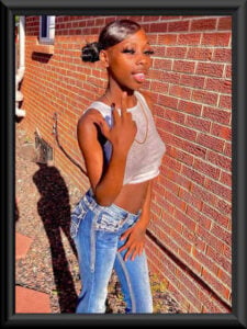 Reaasia Hollins
